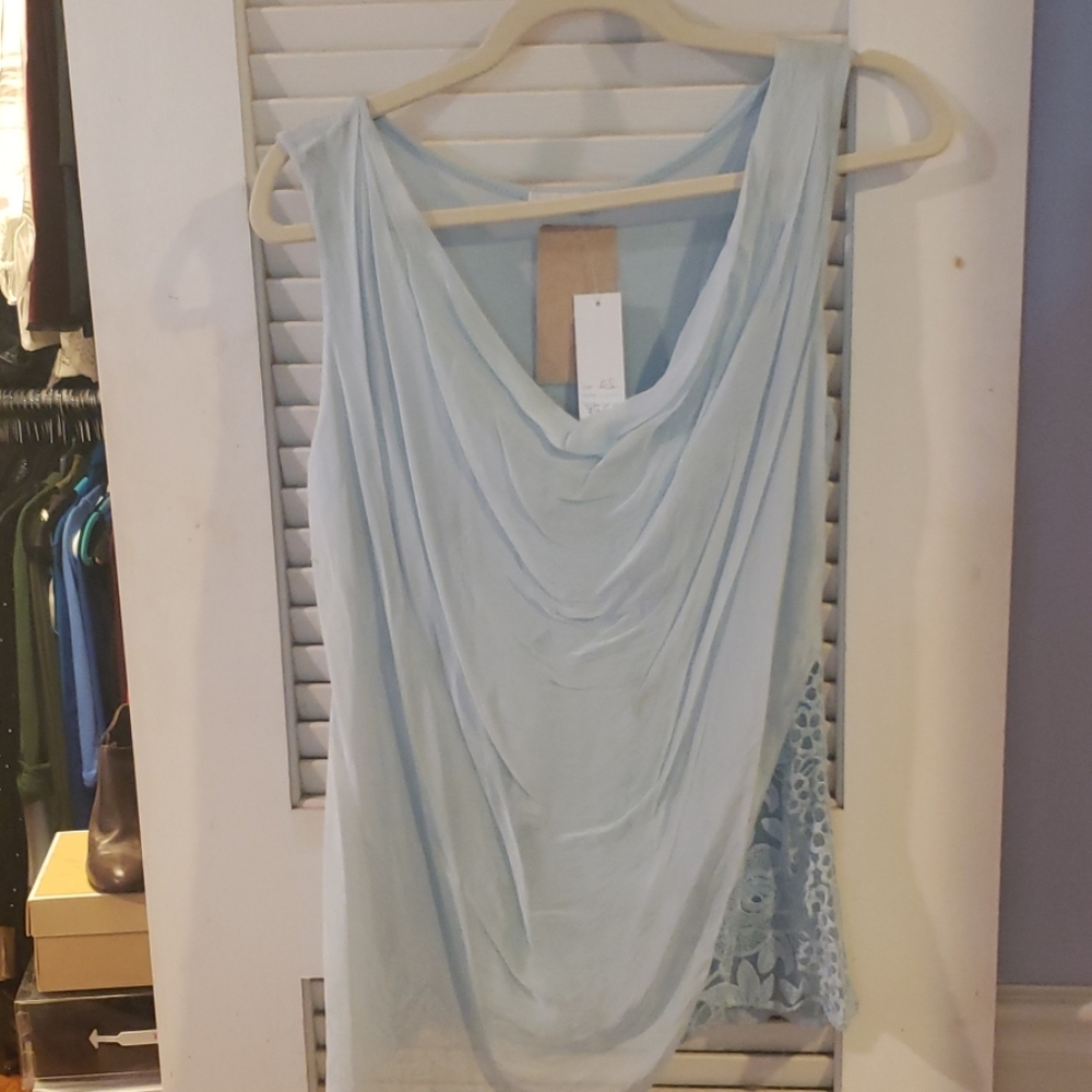 Light blue tunic top with lace detail sz s